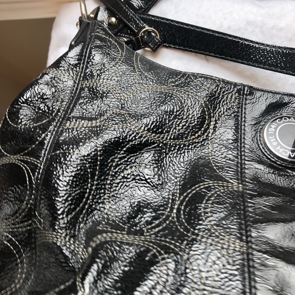 Vintage Leather Black Coach Designer Purse Trendy 2000s Style - Picture 2 of 5